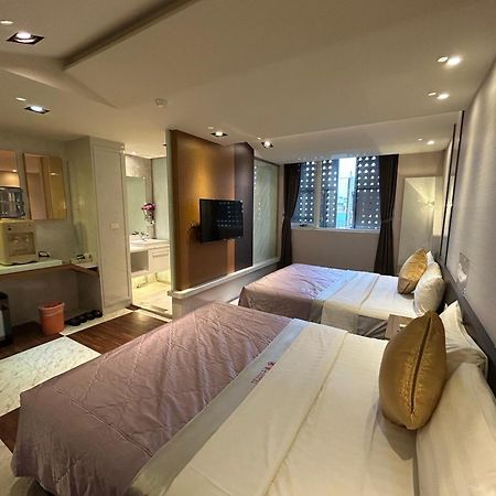 Benz Hotel Zhongli Bagian luar foto
