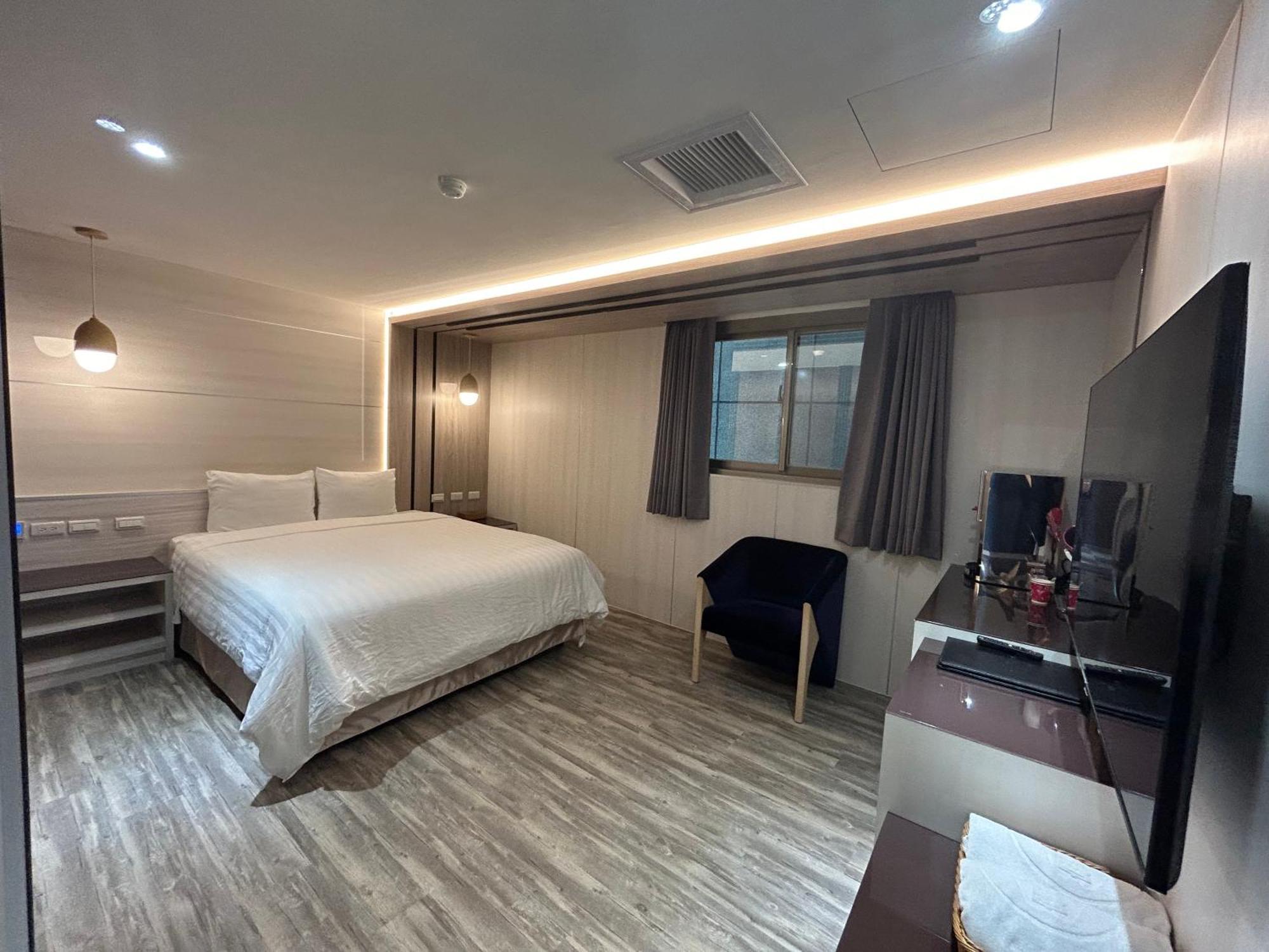 Benz Hotel Zhongli Bagian luar foto
