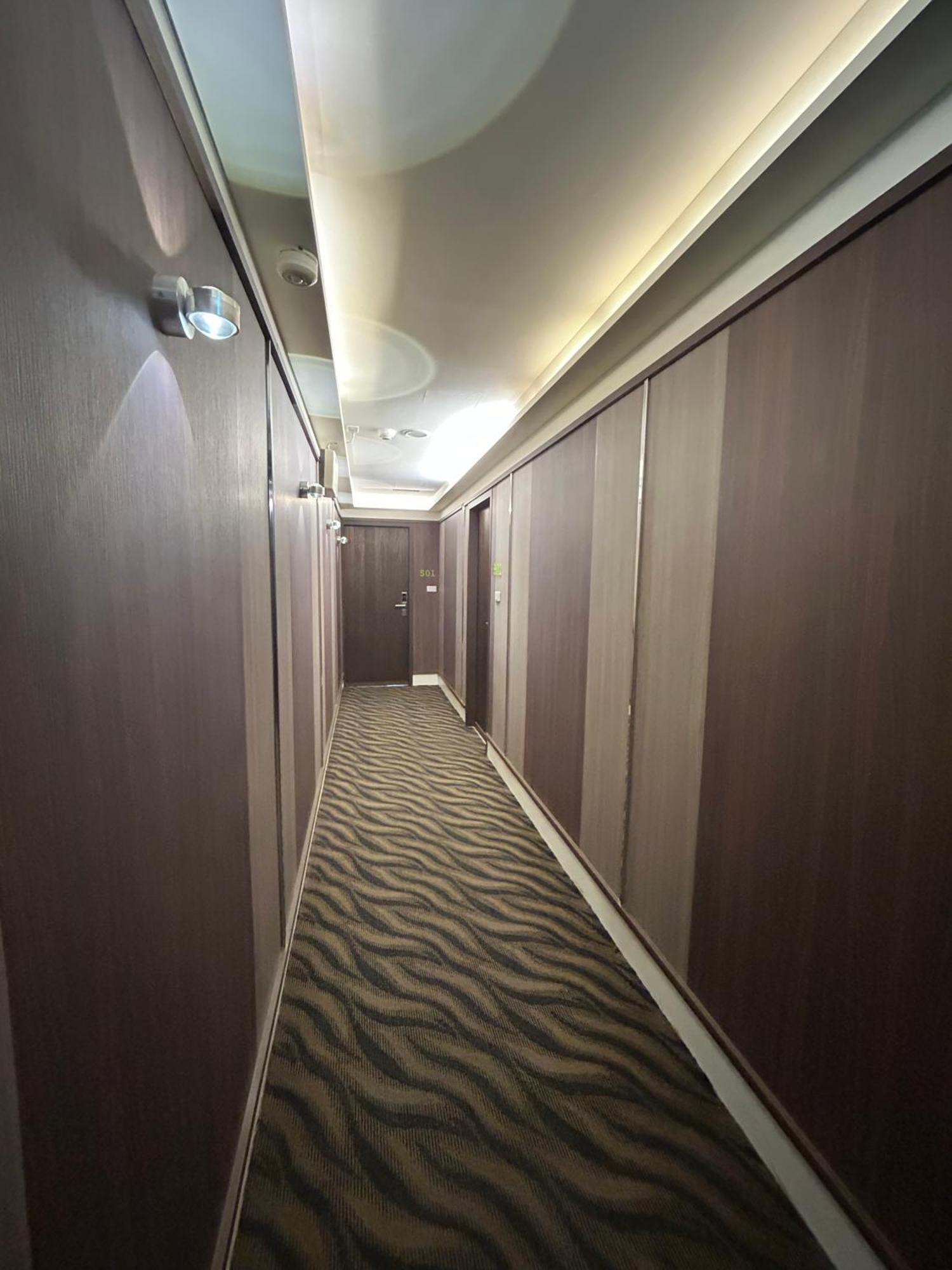 Benz Hotel Zhongli Bagian luar foto